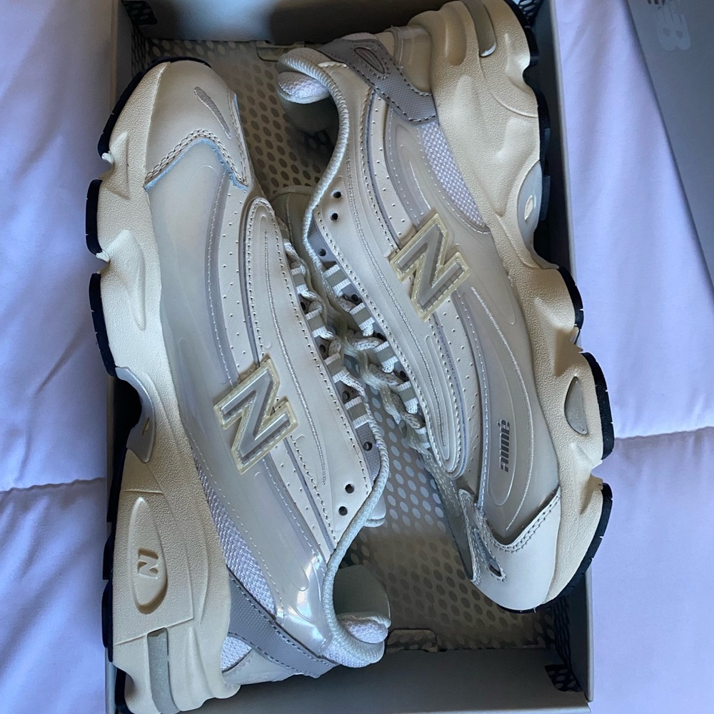 New balance 1000 size 7.5 m ALD SEA SALT